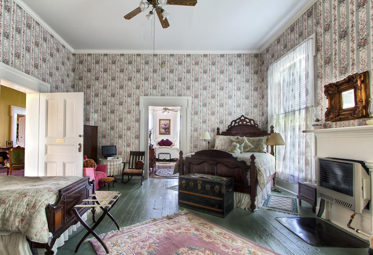 Maple Hill Manor Bed & Breakfast Springfield Exteriör bild